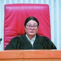 אסתר חיות. | אורן בן־חקון