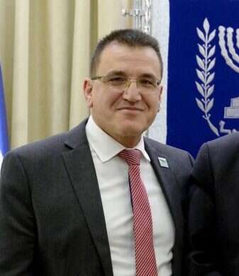 סלמאן זרקא. | מארק ניימן, לע"מ