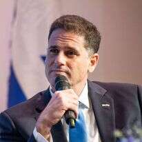 שגריר ישראל בארה"ב לשעבר רון דרמר. | שריה דיאמנט