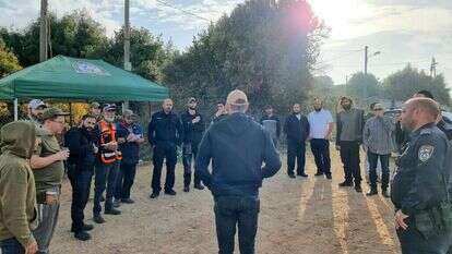 החיפושים היום אחר קליינרמן, היום. | דוברות יכ"ל