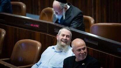 אבי מעוז בכנסת. | יונתן זינדל, פלאש 90