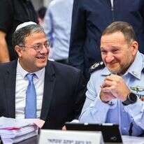 המפכ"ל שבתאי והשר  בן גביר בתחילת הדיון. | יונתן זינדל, פלאש 90