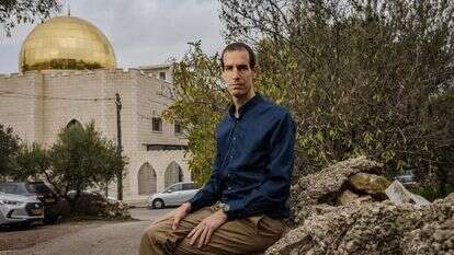 מאיר בינג בשכונת בית־צפאפא בירושלים, השבוע. | אוליביה פיטוסי, פלאש 90