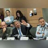 בן־גביר ומפכ"ל המשטרה שבתאי. | יונתן זינדל, פלאש 90