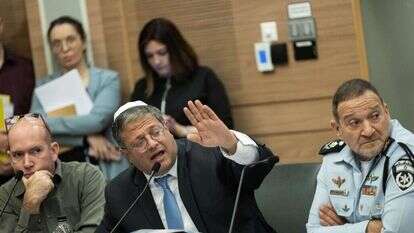 בן־גביר ומפכ"ל המשטרה שבתאי. | יונתן זינדל, פלאש 90