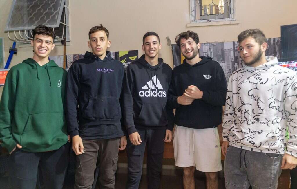 מימין: ים, בן, עידו, נועם, אילי. | יוסי אלוני