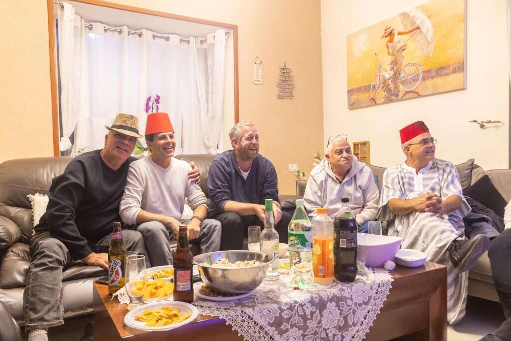 מימין: מוריס, שם טוב, יהושע, רוני. | יוסי אלוני