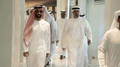 השייח' טחנון בן־זאיד. | איי. פי