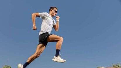 שחר שגיב. | יוסי אלוני