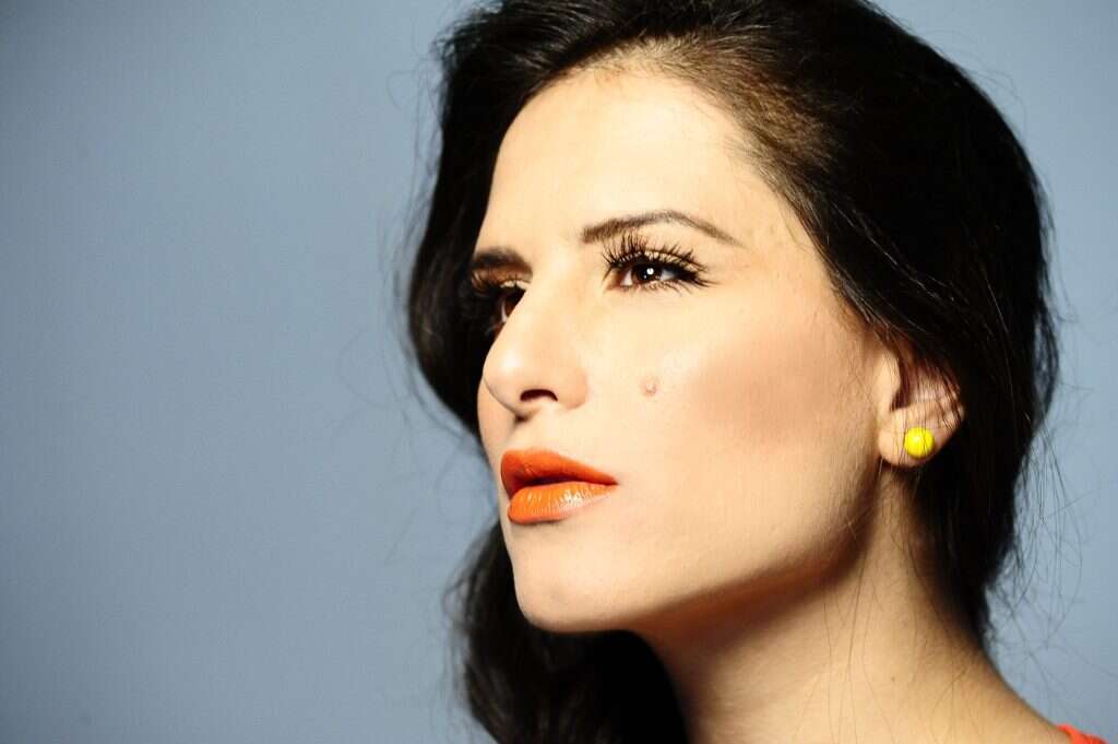 מבינה את הכוח הנשי. מירי מסיקה. | רונן אקרמן