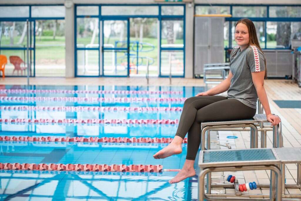 מביאה כבוד. אנסטסיה גורבנקו. | אביטל הירש