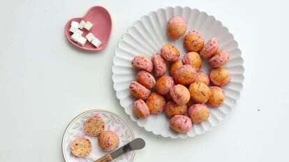 סקונס. | אפרת ליכטנשטט