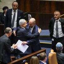 אמיר אוחנה עם נתניהו לאחר בחירתו ליו"ר הכנסת. | נועם מושקוביץ, דוברות הכנסת