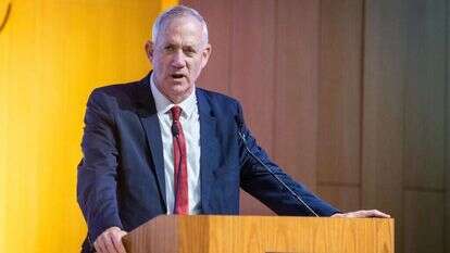 בני גנץ. | אורן בן חקון