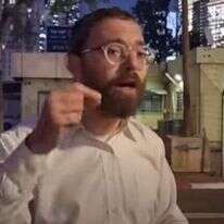 ישראל פריי | מסך מתוך כאן 11