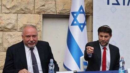 בצלאל סמוטריץ' ואביגדור ליברמן. | יונתן זינדל, פלאש90 בצלאל סמוטריץ' ואביגדור ליברמן. | יונתן זינדל, פלאש90