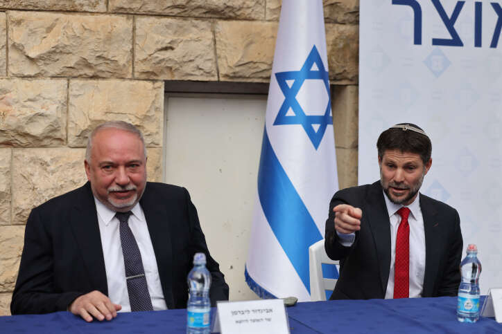 בצלאל סמוטריץ' ואביגדור ליברמן. | יונתן זינדל, פלאש90 בצלאל סמוטריץ' ואביגדור ליברמן. | יונתן זינדל, פלאש90