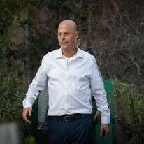 ירון בלום, המתאם הפורש. | יונתן זינדל, פלאש 90