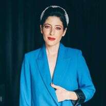 אפרת גוש. | אורית פניני