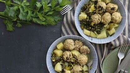 קציצות רכות עם סלרי ותפוחי אדמה. | אפרת ליכטנשטט