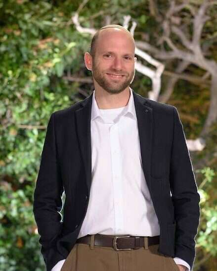 ידידיה צוקרמן. | יהושוע מנשה