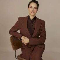 מארינה מקסימיליאן. | שי פרנקו, איפור: ערן פאל, שיער: אבישי מסטי, סטיילינג: תומר אלמוזנינו