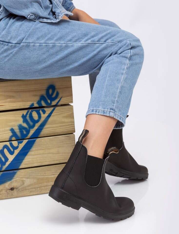 בלנדסטון. | יח"צ חו"ל