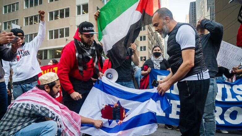 הפגנה אנטישמית בניו יורק, אילוסטרציה. | שאטרסטוק