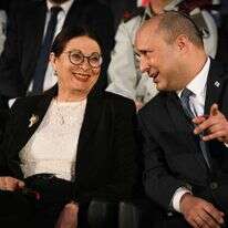 נפתלי בנט ואסתר חיות. | Arie Leib Abrams/Flash90