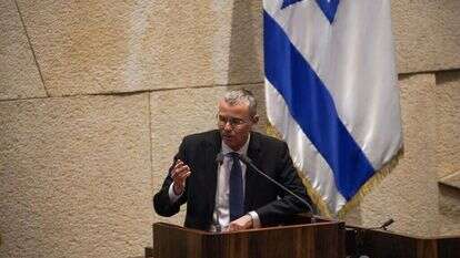 יריב לוין במליאת הכנסת. | דני שם טוב, דוברות הכנסת יריב לוין במליאת הכנסת. | דני שם טוב, דוברות הכנסת