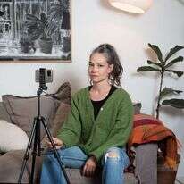 קורין קיציס. | אביטל הירש