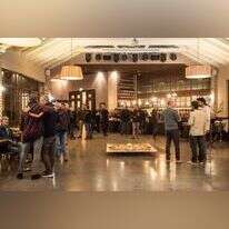 היפסטרים, ספורטאים ומנכ"לים. "שומרי האש". | אביטל הירש