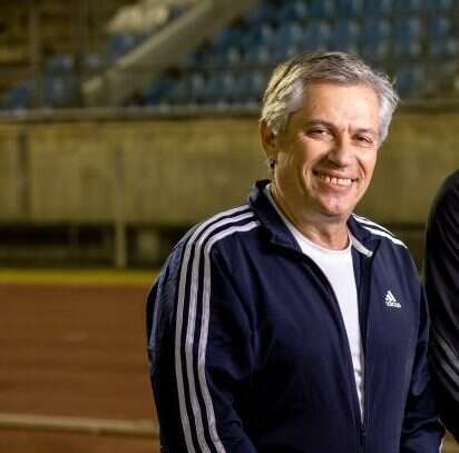 המאמן איגור בלון. | אריק סולטן