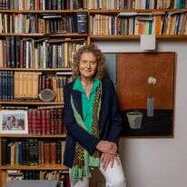 מיכל גוברין, פרופ' מיכל גוברין (72).סופרת, משוררת ובמאית. מרצה באוניברסיטת תל־אביב ולשעבר ראש המחלקה לתיאטרון במכללת אמונה. | נעמה שטרן