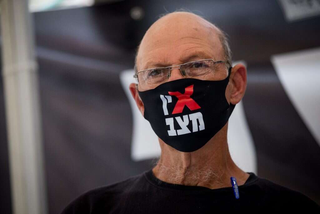 "יהודי יקר עם תחושת אחריות לעם ישראל". אמיר השכל. | יונתן זינדל, פלאש 90