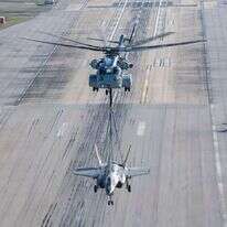 מסוק ה-CH-53K בפעולה. | קירה הלוויק, הצי האמריקאי