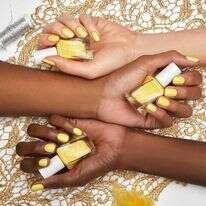 ג'ל קוטור של ESSIE. | יח"צ חו"ל