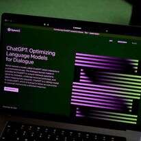 דף הבית של ChatGPT  באתר OpenIA | EPA