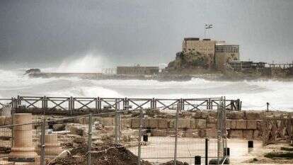 הגן הלאומי קיסריה במראה חורפי. | שרית פלצ'י-מיארה, רשות הטבע והגנים הגן הלאומי קיסריה במראה חורפי. | שרית פלצ'י-מיארה, רשות הטבע והגנים