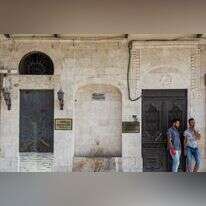 בניין בית הכנסת העתיק של אנטקיה, לפני הרעש. | שאטרסטוק