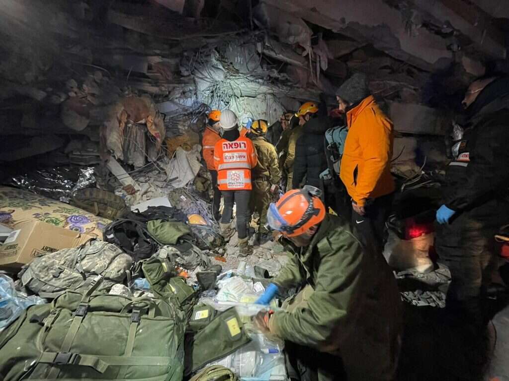 פעילות משלחת החילוץ "ענפי זית" בטורקיה. | דובר צה"ל