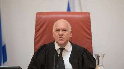 עוזי פוגלמן. | יונתן זינדל, פלאש 90