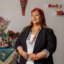 "מדי פעם הייתי אומרת להם ’אבא היה עושה כך וכך’. זה לא החליף את הדוגמה האישית, אבל נתן כיוון". עפרה רוזנר. | נעמה שטרן "מדי פעם הייתי אומרת להם ’אבא היה עושה כך וכך’. זה לא החליף את הדוגמה האישית, אבל נתן כיוון". עפרה רוזנר. | נעמה שטרן