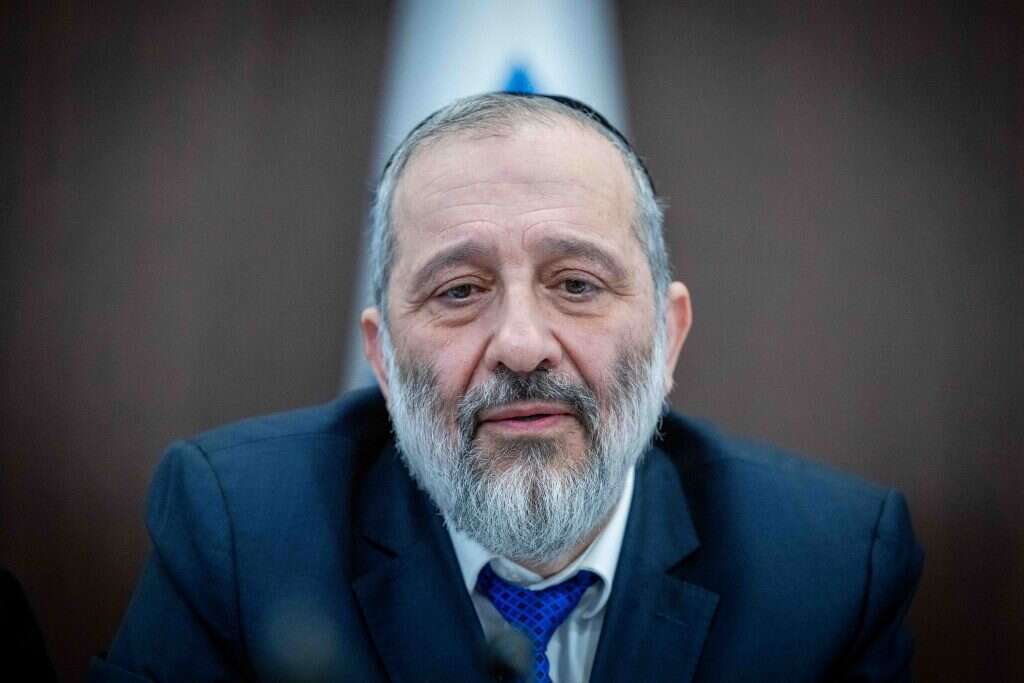 דרעי. | יונתן זינדל, פלאש 90