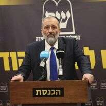 אריה דרעי בישיבת הסיעה. | יונתן זינדל, פלאש 90