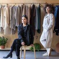 שרה קסטן וקרן לוי, בעלות המותג "שתיים". | אבישג שאר–ישוב שרה קסטן וקרן לוי, בעלות המותג "שתיים". | אבישג שאר–ישוב