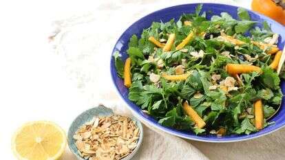 סלט עשבים עם נענע. | אפרת ליכטנשטט