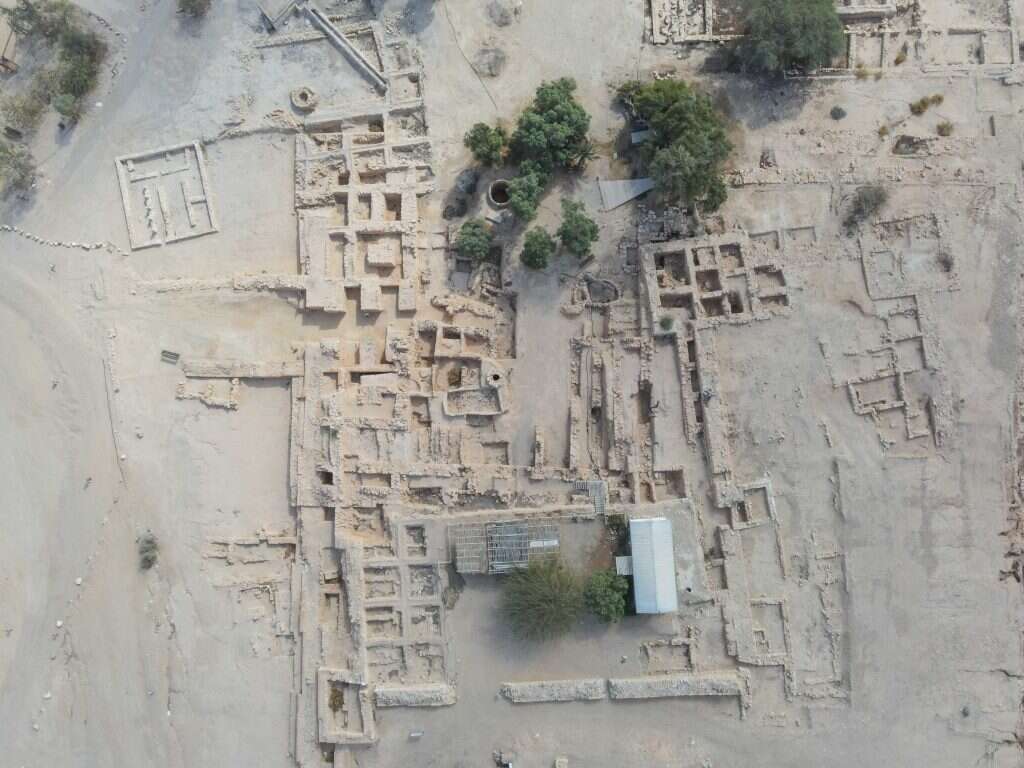 תשע תקופות התיישבות שונות. החפירות בעיר אובות. | לירון מולדובן