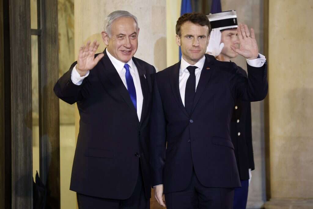 מקרון ונתניהו | EPA