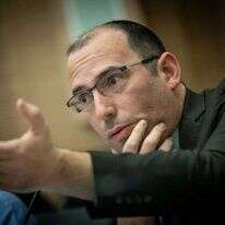 ח"כ שמחה רוטמן בישיבת הוועדה. | יונתן זינדל, פלאש 90